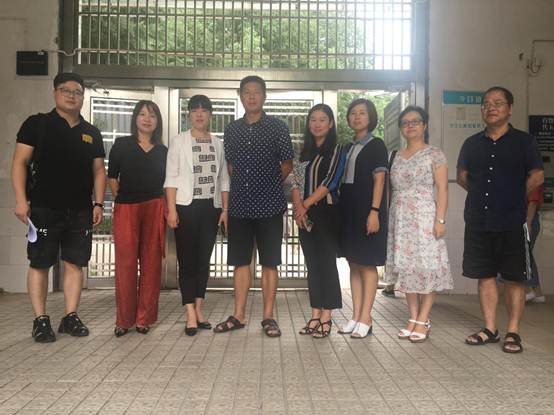 公寓安全检查相片